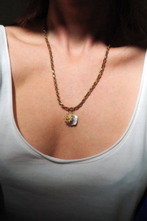 SUN MINI CHARM GOUD